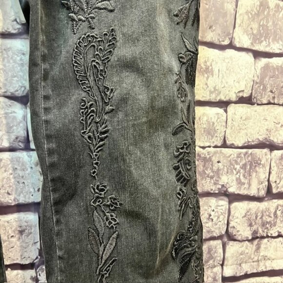 Chico's So Slimming Black Girlfriend Flare Style Jeans Size 16 - Picture 5 of 9